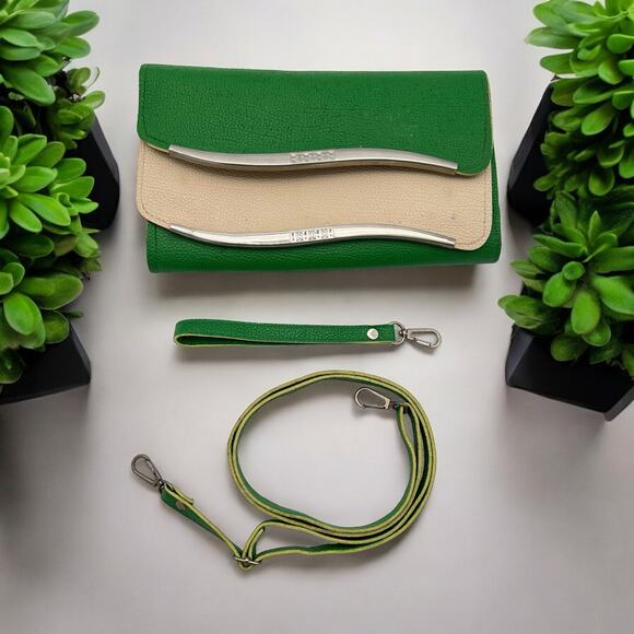 Clutch Purse Wristlet Crossbody Green Vintage 70s Retro MCM Pebbled Faux Leather - Picture 1 of 15